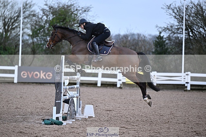 260220-150755-00987 - Cls 6 Foxhunter and 1.20m