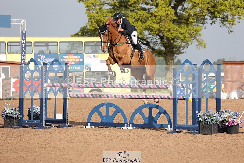 240511A-085912-10872 - Cls 32 Foxhunter