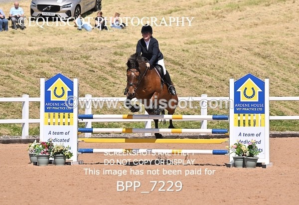 BPP_7229 - CLASS 14 FRI Nupafeeds Senior Dicovery/1m open