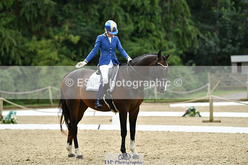 250718A-135637-01925 - 038-Natasha.Collings-Costello-Dovevale.Tender.Dove