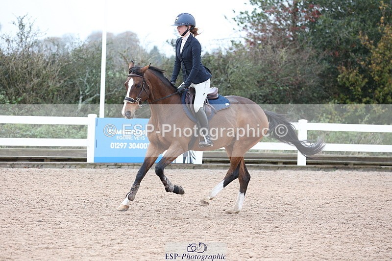 231112A-123055-04030 - Cls 19 Snr 1.05m Open