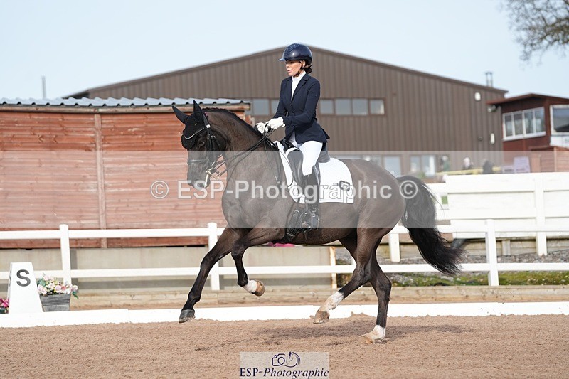 260214-140339-04344 - 083-Toni.Terry