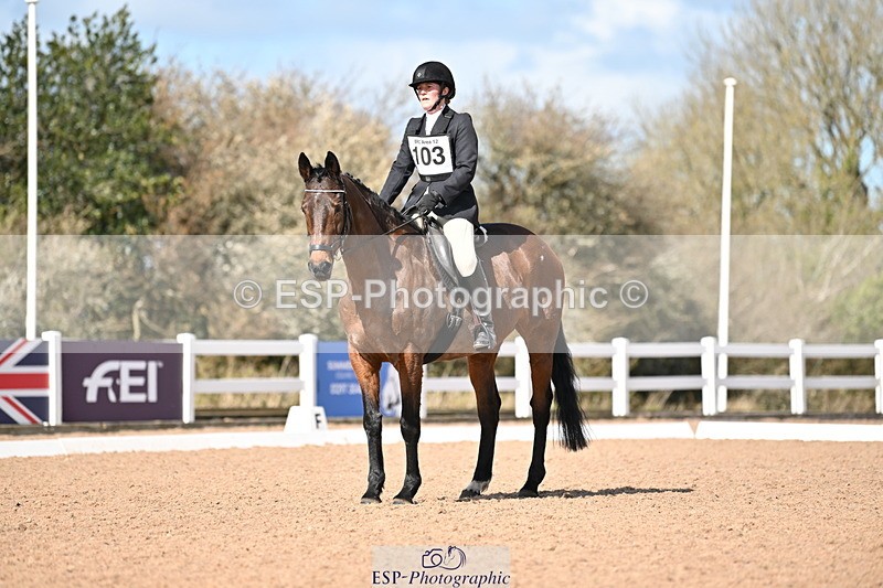 240324A-124113-02347 - Novice 28, 12.15 to 13.00