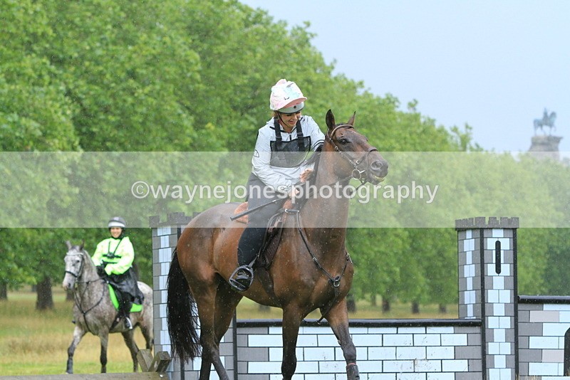 IMF_2905 - Time at Castle Jump 14:17 to 15:00