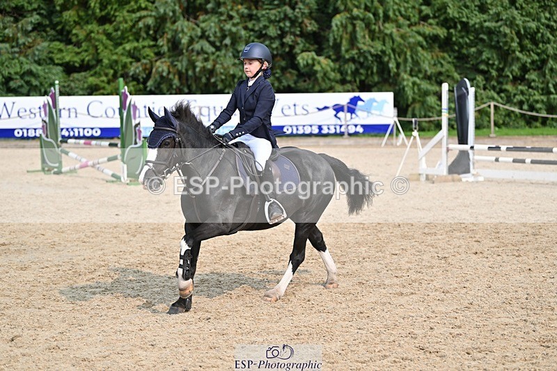 240818-162018-05417 - Cls 13 Pony Intro 70cm