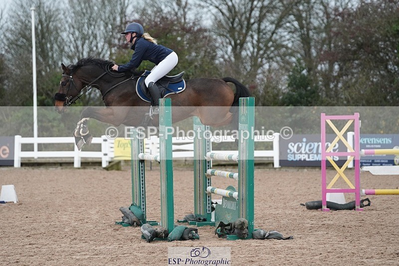 251109-114946-03647 - Cls 20 Newcomers and 1.10m Open