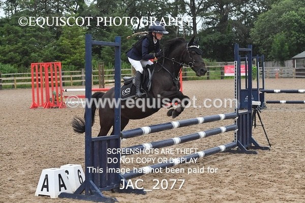 JAC_2077 - CLASS 6 Stepping Stones 128/ 138cms Handicap