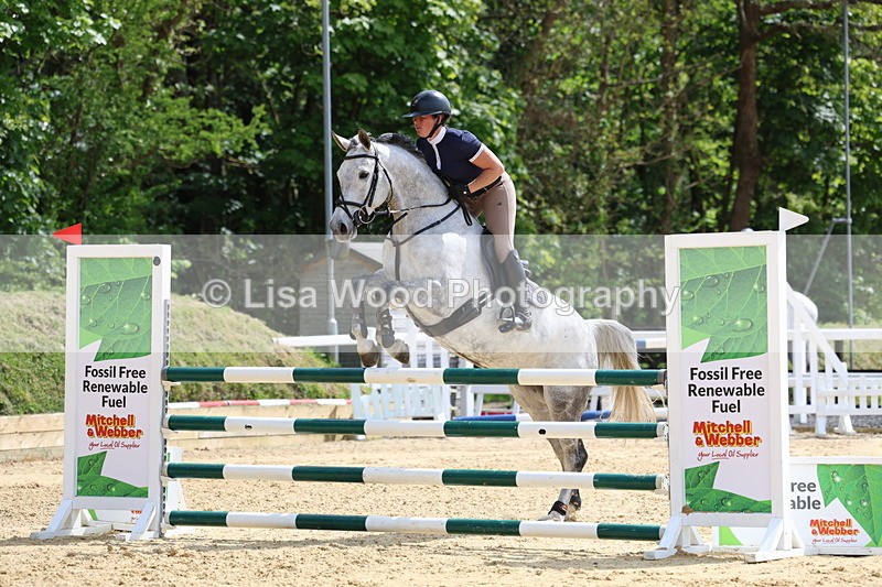 3E7A7278 - Class 7: Senior Newcomers/1.10m open