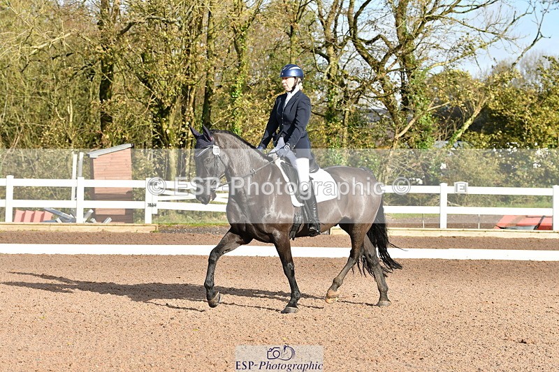 231104A-102643-00079 - Cls 4 Novice 22