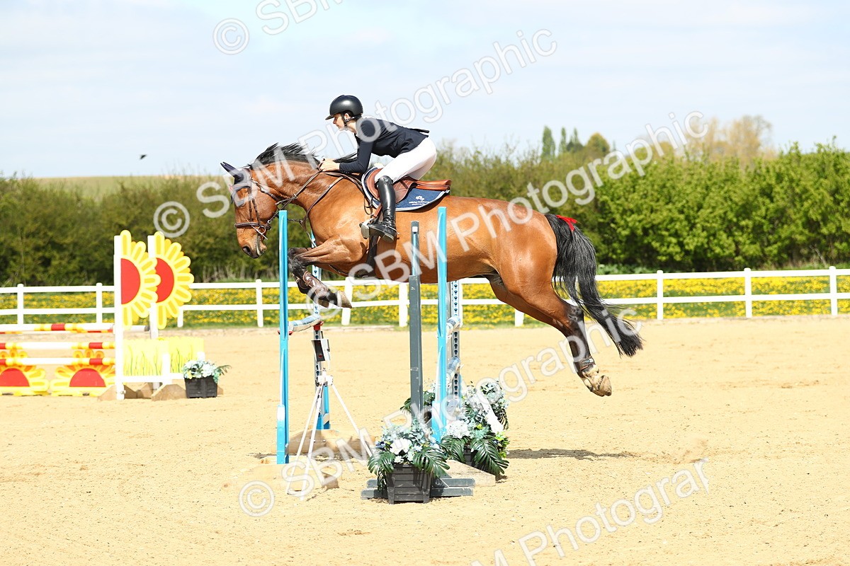 SBM_001326 - Class 5 - Senior Foxhunter 1.20m