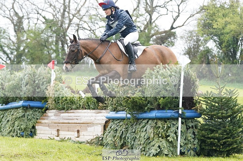 250418-142218-05252 - 219-Erin.Dovey-MONEYHILLS.PAGEANT