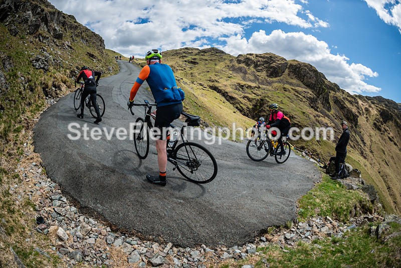 130033 - Hardknott Hairpin 13.00 - 14.00