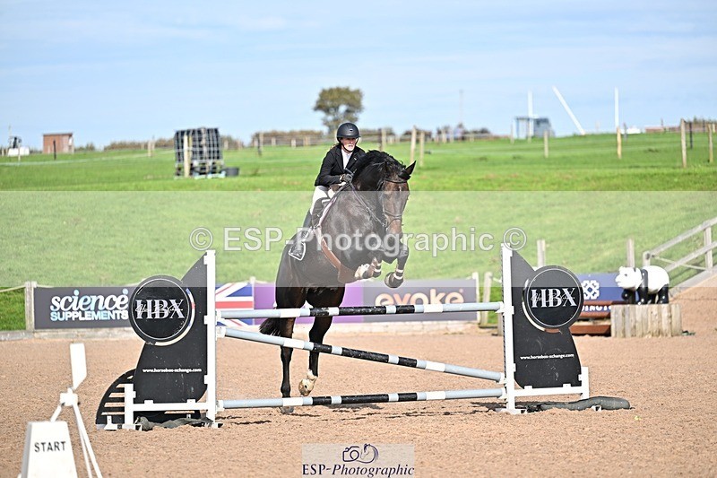 251001-145953-00519 - Cls 6 Foxhunter and 1.20m Open