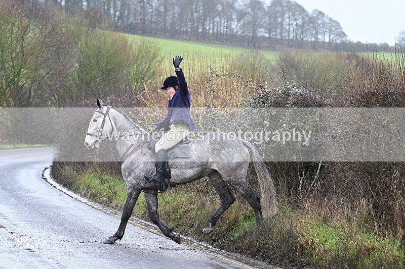 WJ7_6998 - Crossing A Camera