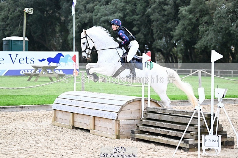 241116-142052-01948 - Cls 3 90-95cm