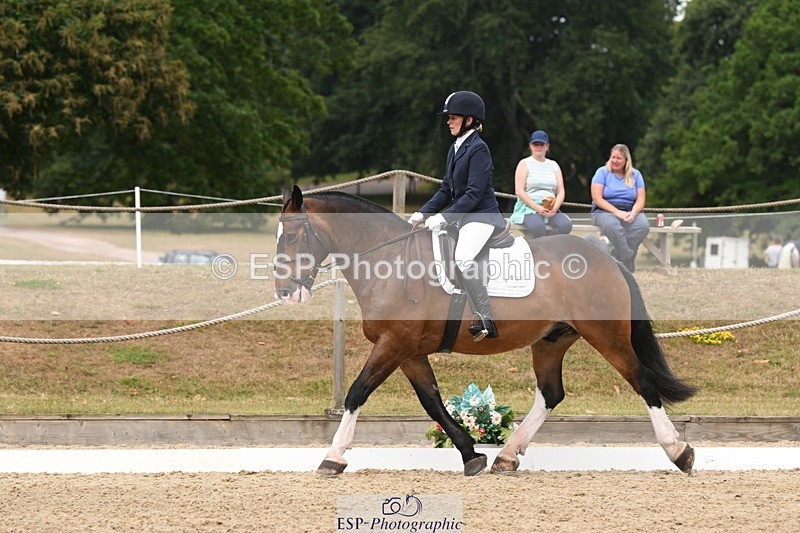 250719A-120134-04534 - 026-Carol.Quantrill-Cormoy.Lad