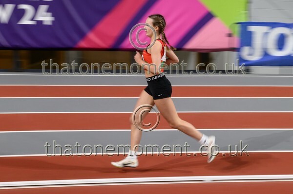 CEREL-816860 - Track Female Set Two