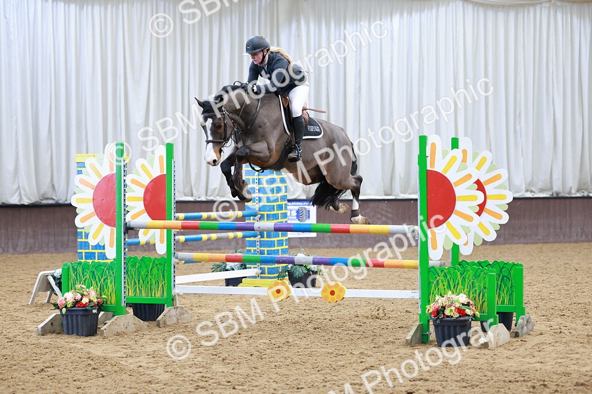 SBM_003714 - Class 11 - Senior Newcomers/ 1.10m Open