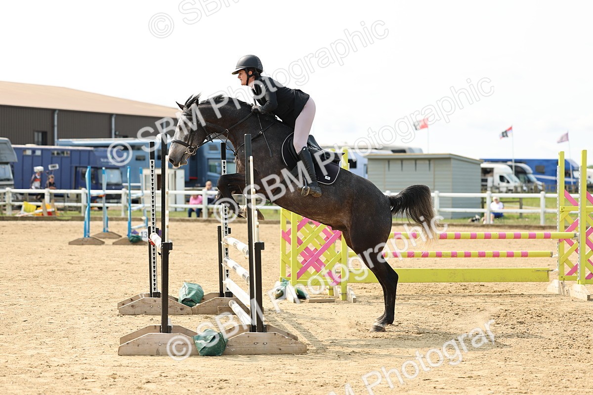 SBM_004214 - Class 16 - Senior British Novice - 90cm