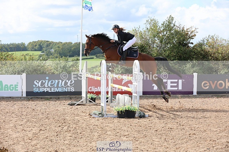 250913-150243-07435 - Cls 26 1.10m Amateur Quali