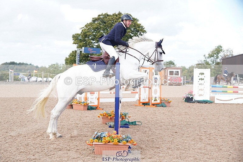 241005A-120208-04668 - SAT Cls 9 Snr Discovery &1m Open