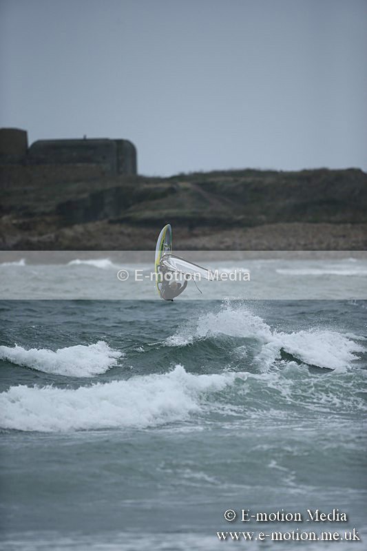 WS 150913-157 - Windsurfing