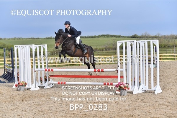 BPP_0283 - CLASS 2 FRI Senior BritiNovice/ 90cm Open