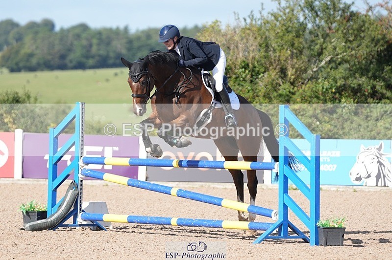250912-101113-03553 - Cls 21 Snr British Novice and 90cm Open