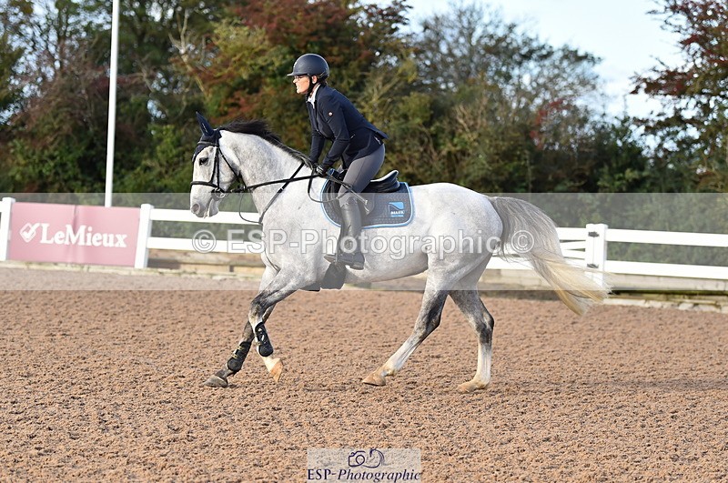 231014A-092616-03694 - Cls 12 British Novice & 90cm Open