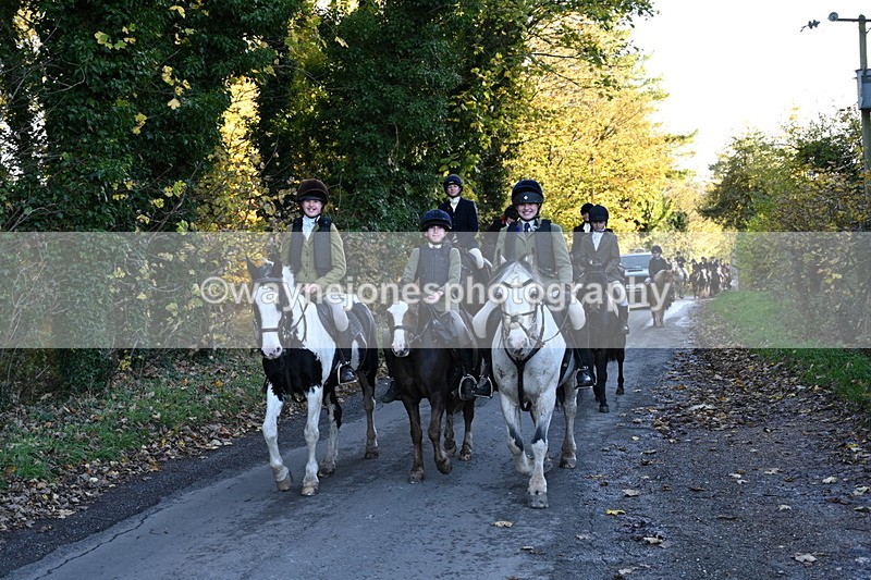 WJ6_9701 - Walk Home