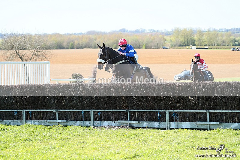 PtP 060426 308 - Paxford Races North Cotswold Easter Mon 06/04/26