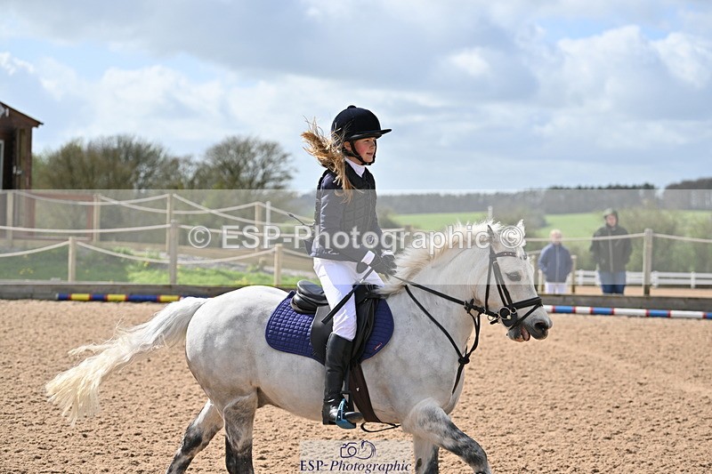 240409A-DSC_0222-01461 - 50cm Clear Round