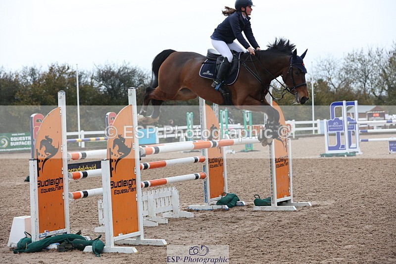 231112A-133212-04520 - Cls 20 Newcomers & 1.10m Open