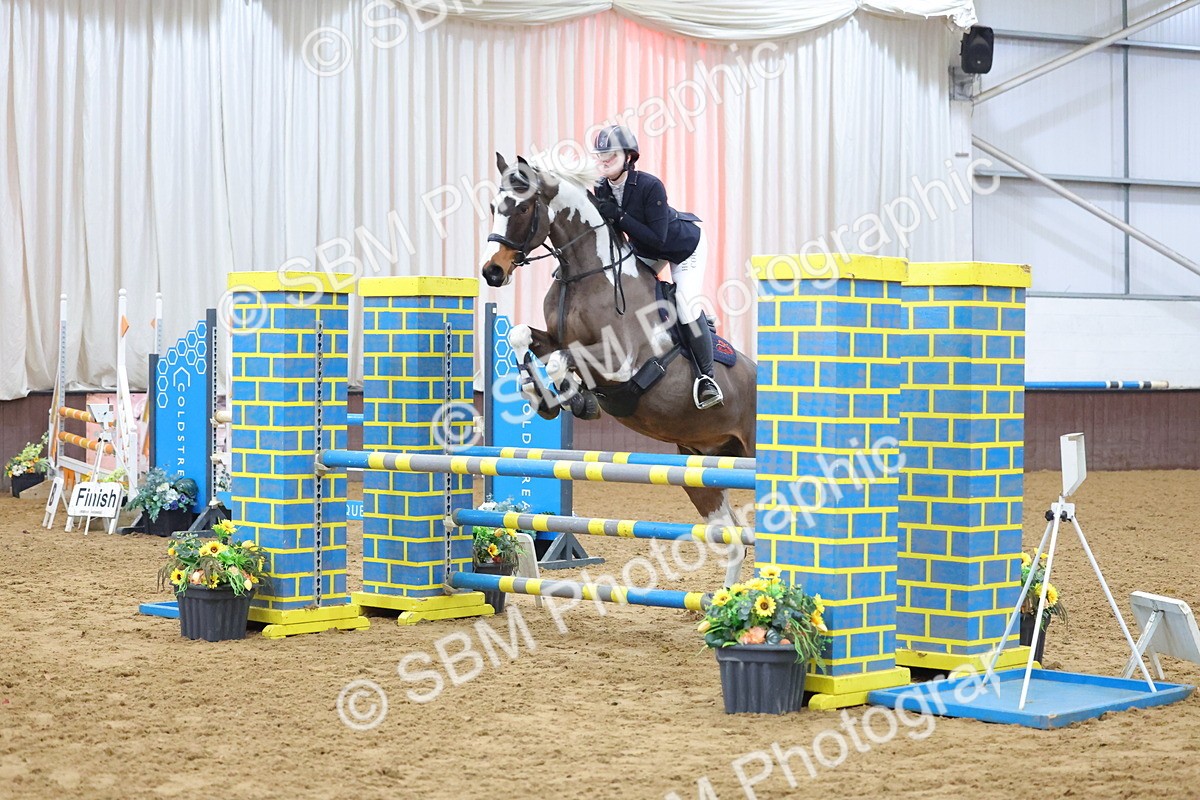 SBM_008443 - Class 21 - Nupafeed Supplements Senior Discovery/ 1m Open - First Round (1.00m)