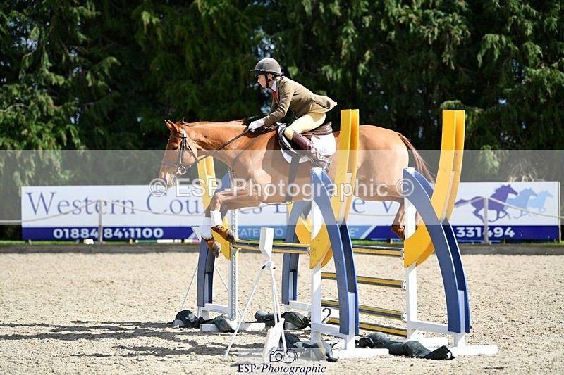 240324-120810-02463 - Cls 9 Snr 1.05m Open