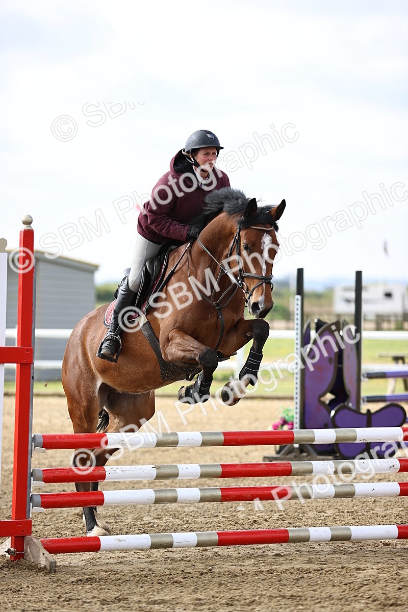 SBM_001736 - Class 8 - Clear Round