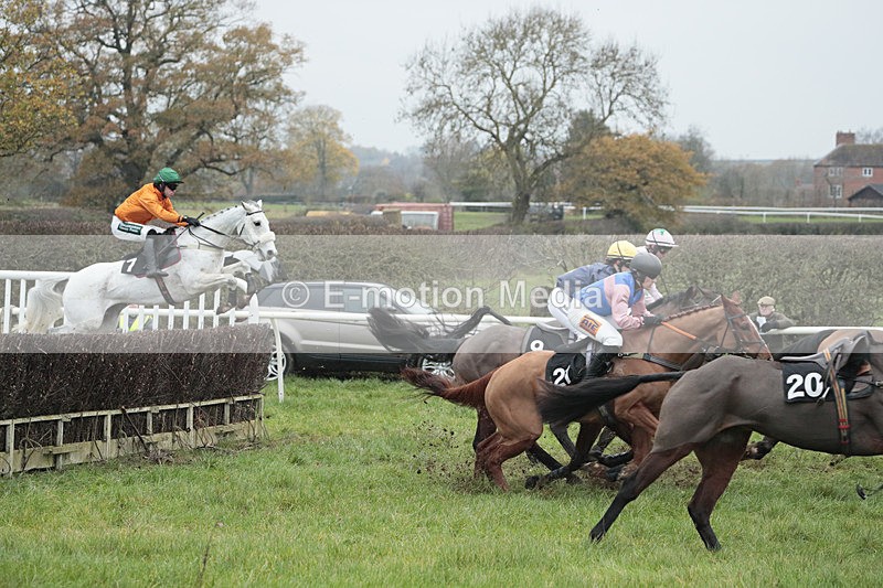 PtP 041222 0856 - Wheatland  Hunt PtP Chaddesley Corbett, Worcs 04/12/22