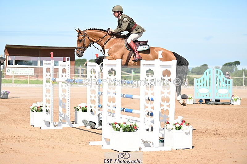 240719A-104900-10144 - Cls 2, 3 Star Small Tour 1.40m