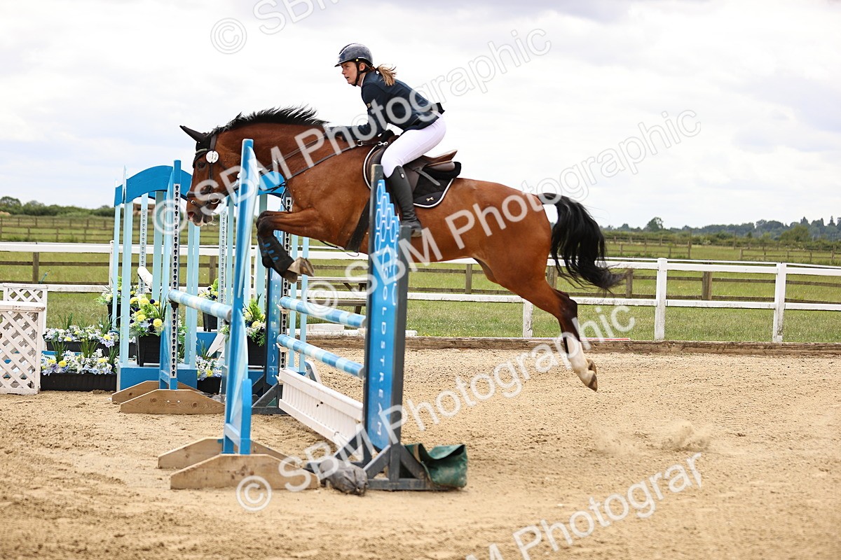 SBM_000375 - Class 4 - 1m showjumping