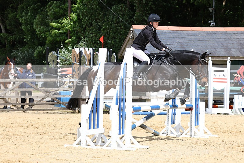 3E7A4951 - Class 9: 80cm Senior