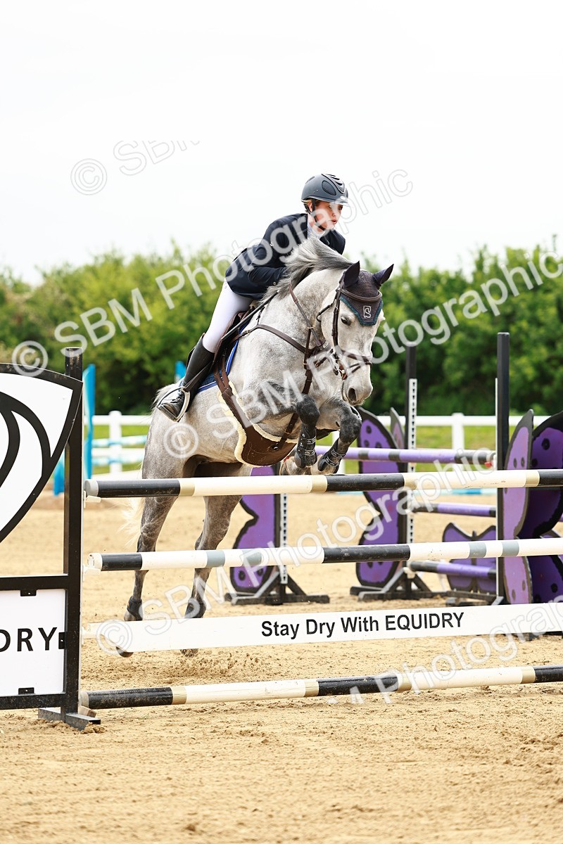 SBM_001170 - Class 5 - Senior Foxhunters - 1.20m