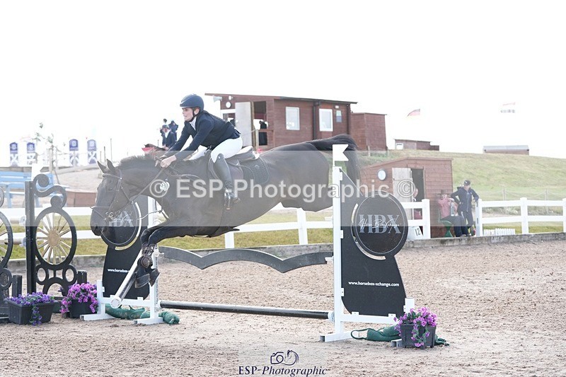 250720-103500-18810 - Cls 12, 1 Star Bronze Tour Accumulator