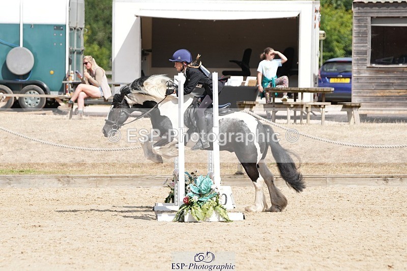 250821A-112752-15122 - WC Round 2 11.00 to 12.00