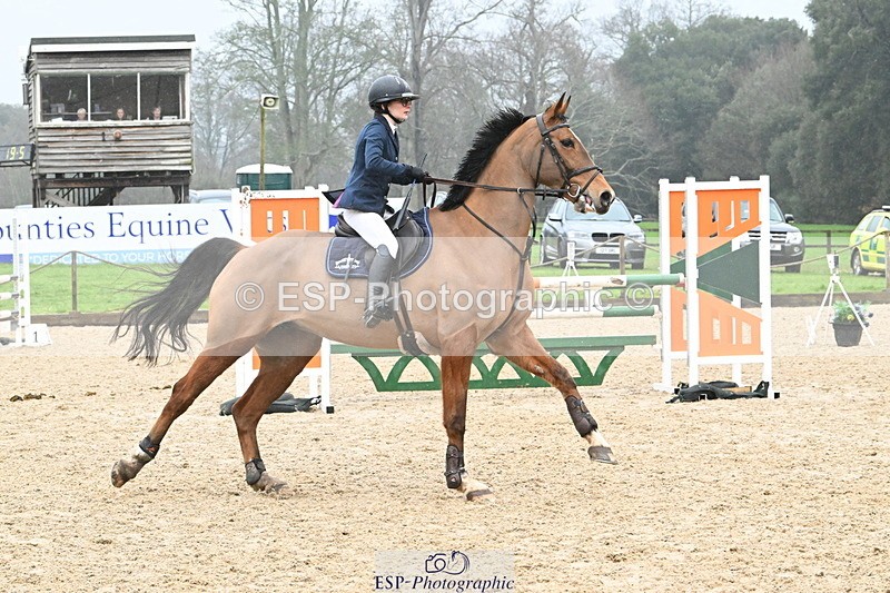 250215A-134102-01128 - Cls 4 Newcomers and 1.10m Open