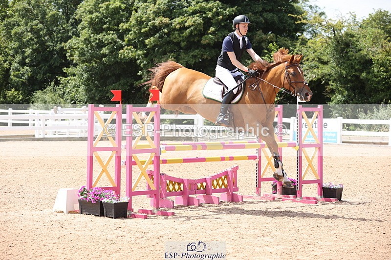 240718A-124752-05250 - Cls 9, 1 Star Bronze Tour 1.10m