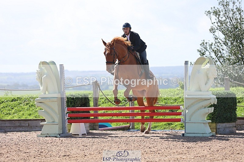 250911-144439-02534 - Cls 5 Chard Snr 90cm Speed Derby