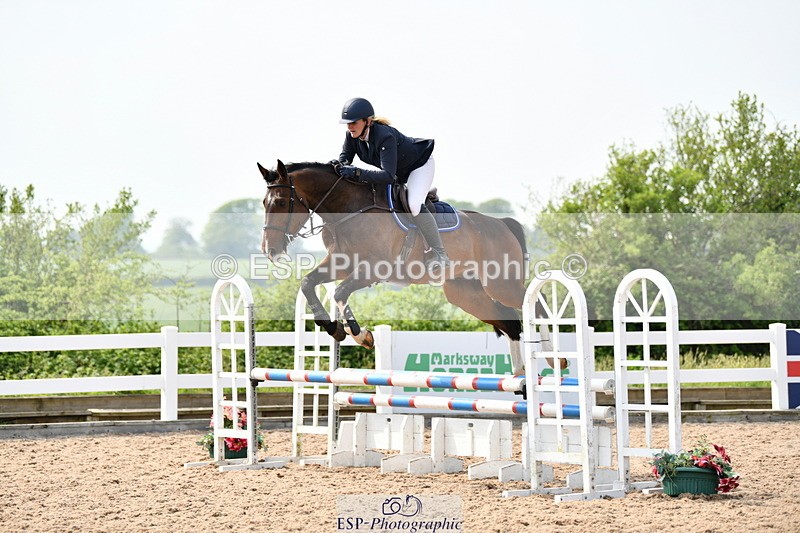 240511A-154436-14191 - Cls 25 British Novice and 90cm Open