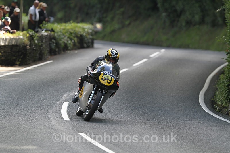 FOM_1125 - Classic TT Lap of honour