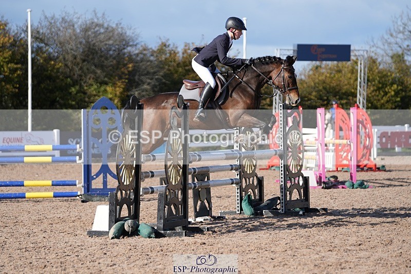251025-133310-00551 - Cls 10 Pony Newcomers and 1m
