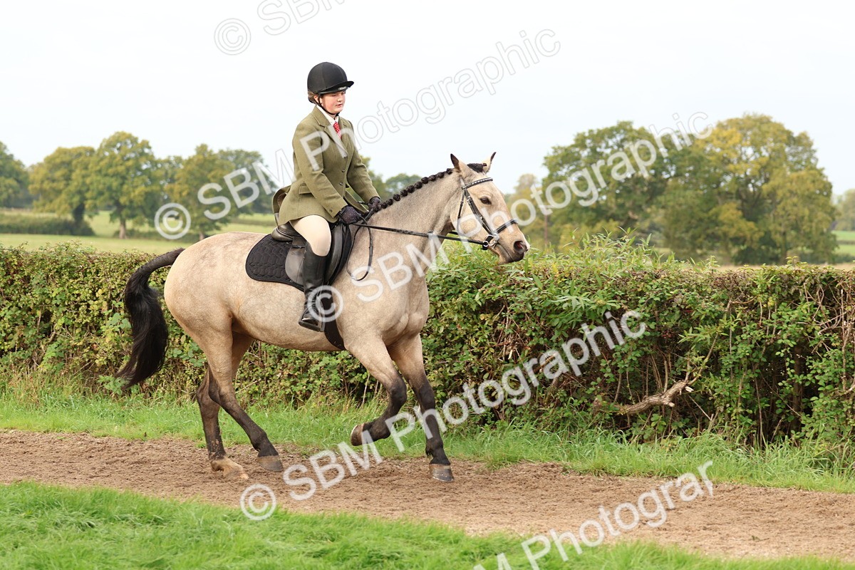 SBM_56672 - S40 - Starters Ridden Showing